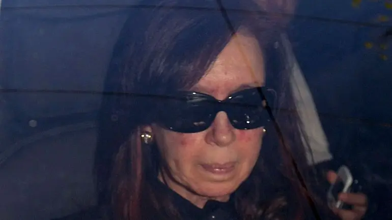 Mañana operan a CFK