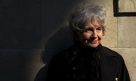 Premio Nobel de Literatura 2013