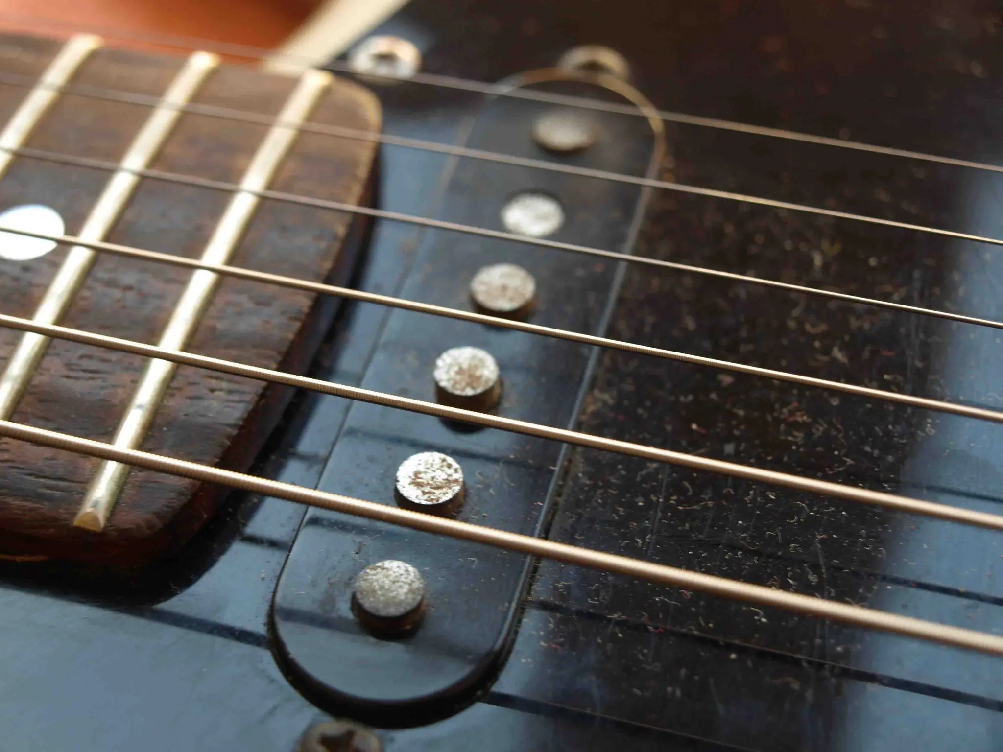 Como quitar el oxido de las pastillas de tu guitarra