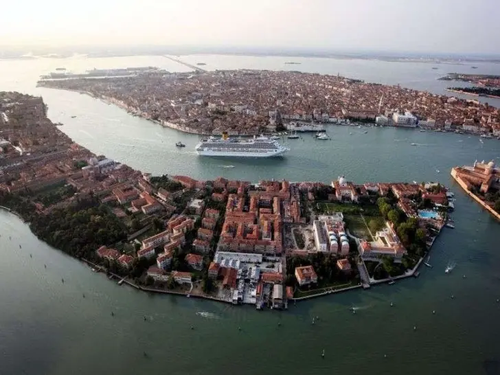 venecia.