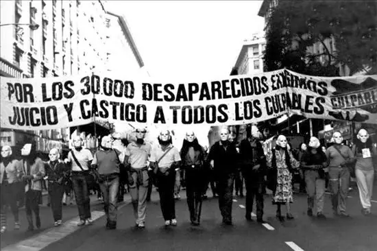 madres de plaza de mayo