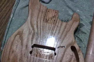 Muchachos termine otro bajo!!! Un MusicMan