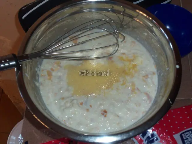 Budín de pan duro, con coso arriba (o abajo)