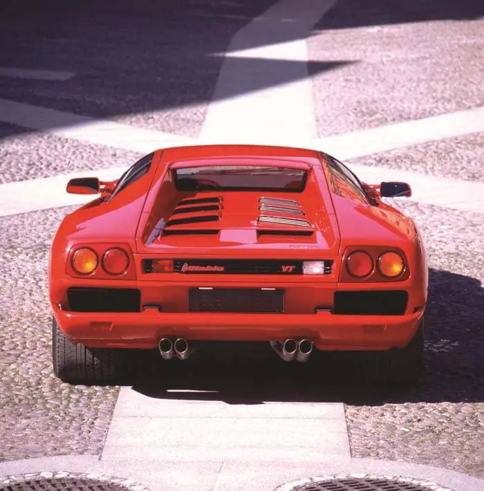 lamborghini aventador