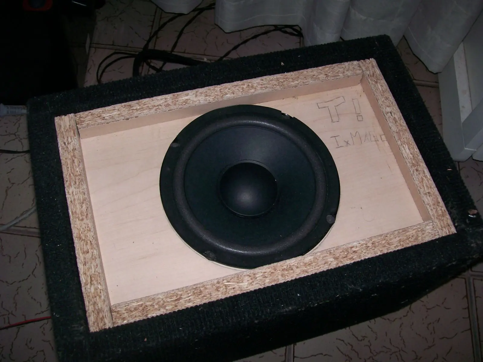 Amplificador de guitarra hecho por mi ( Parte 2 )