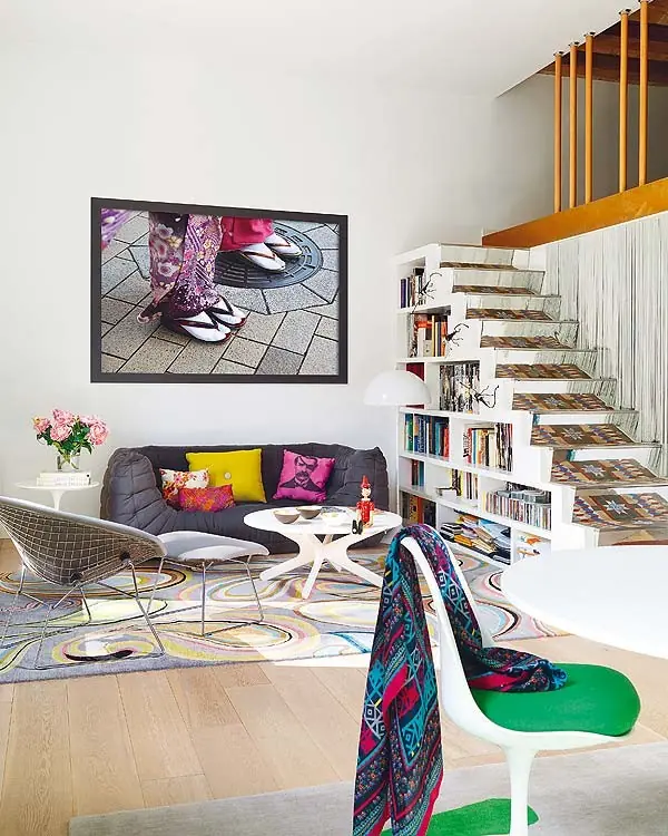 Apartamento de Colores con Explosión de Energía y Buen Gus