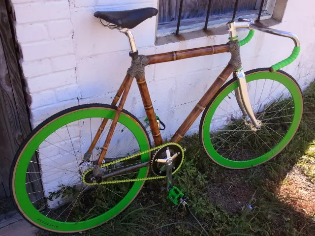 Haga su propia bicicleta de bambú