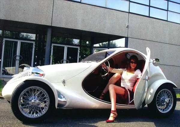 autos + chicas, (vintage)