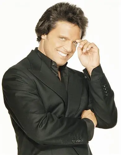 Luis Miguel estaria internado y grave...
