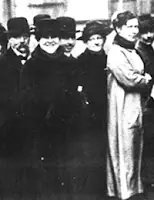 1896