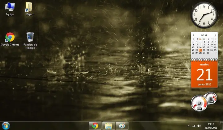 Centrar iconos de la barra de tareas en W7 [Tutorial propio]