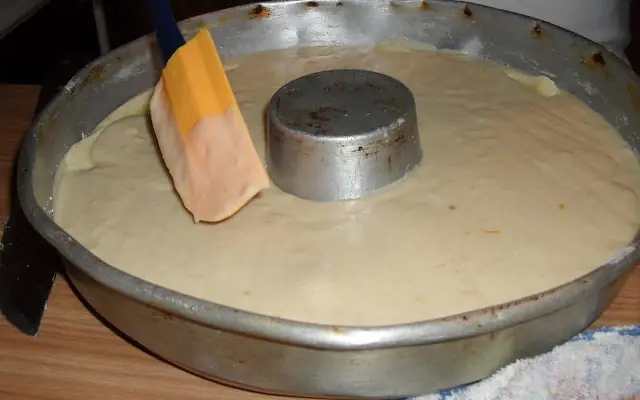 Queque de banana y cascarilla de naranja