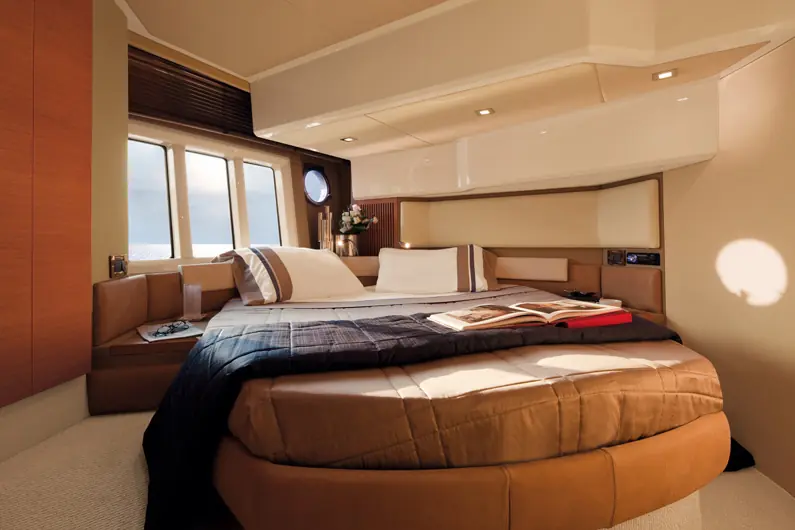 Yates de lujo Azimut