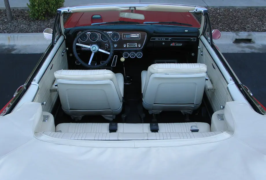 Pontiac LeMans Hermoso Auto