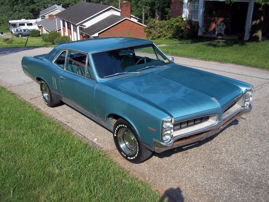 Pontiac LeMans Hermoso Auto