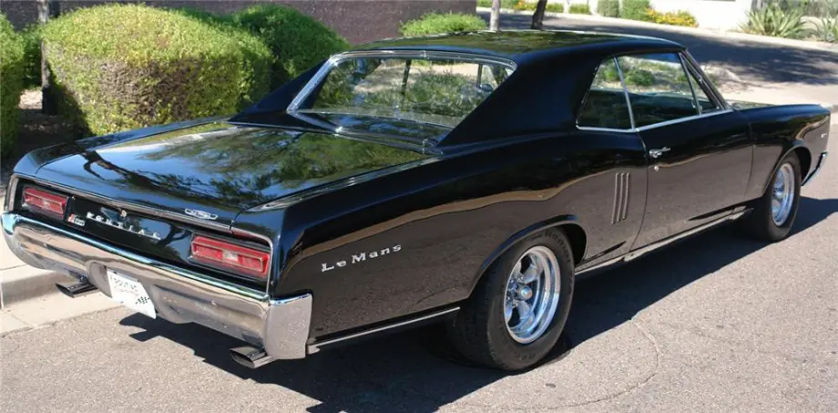 hermoso auto