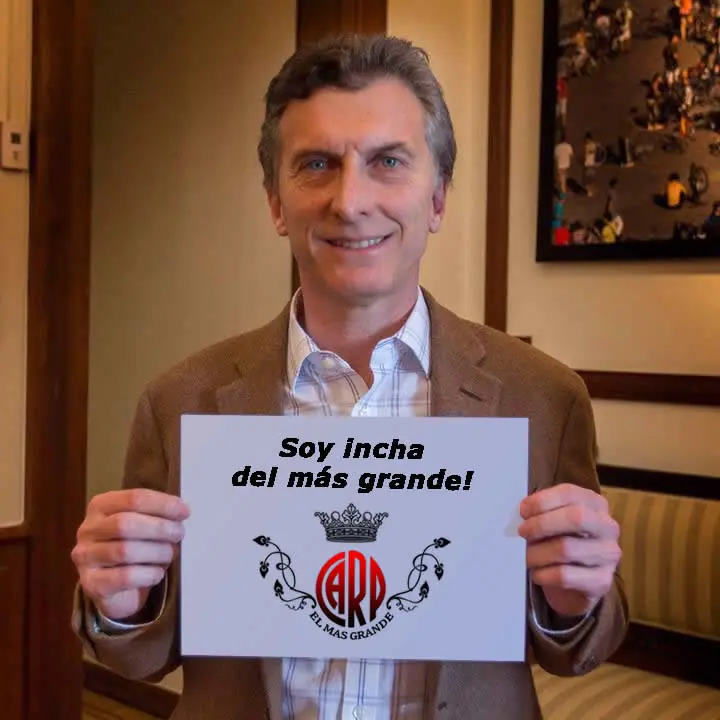 A llenar el cartel de macri con frases