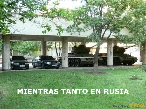 coleccion de mientras tanto en (meanwhile in) 1