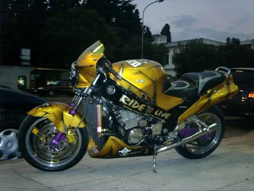 motos