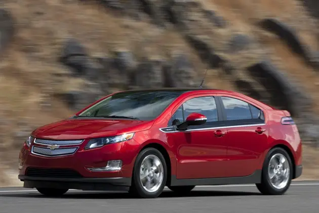 GM: Sí, el motor naftero del Volt puede accionar las ruedas