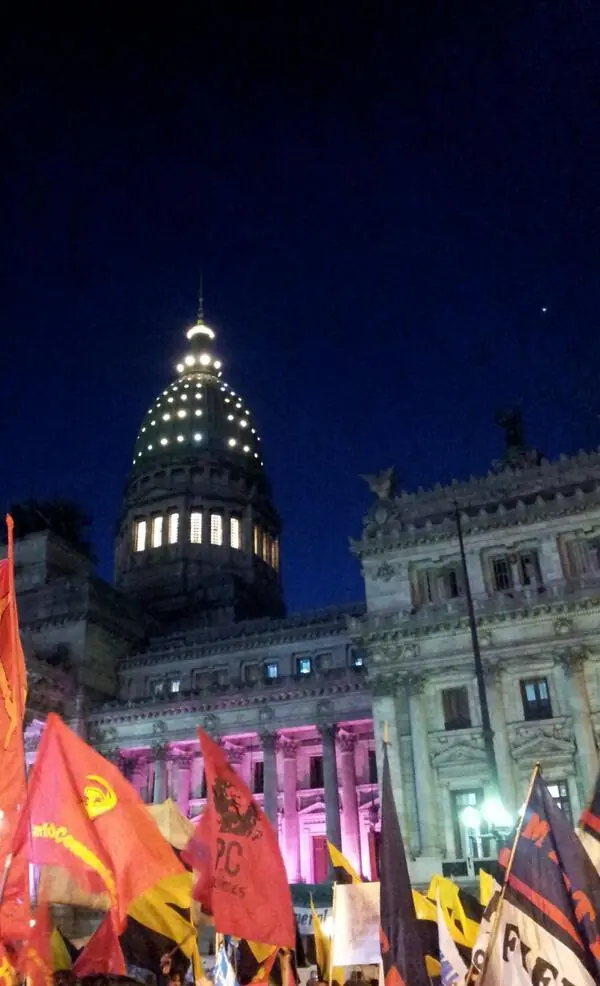 medios hegemónicos