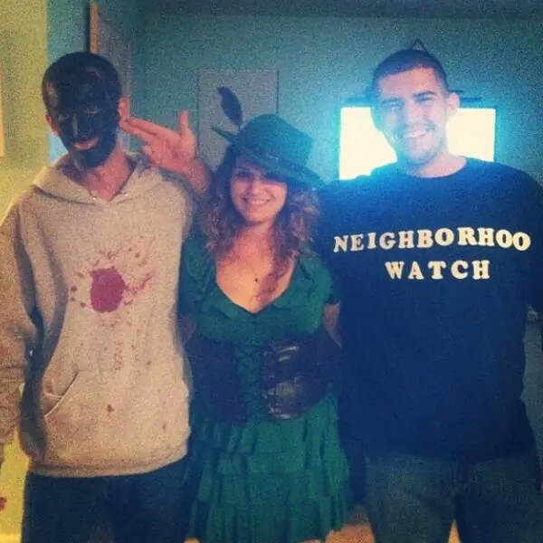 a estos deberian prohibirles halloween