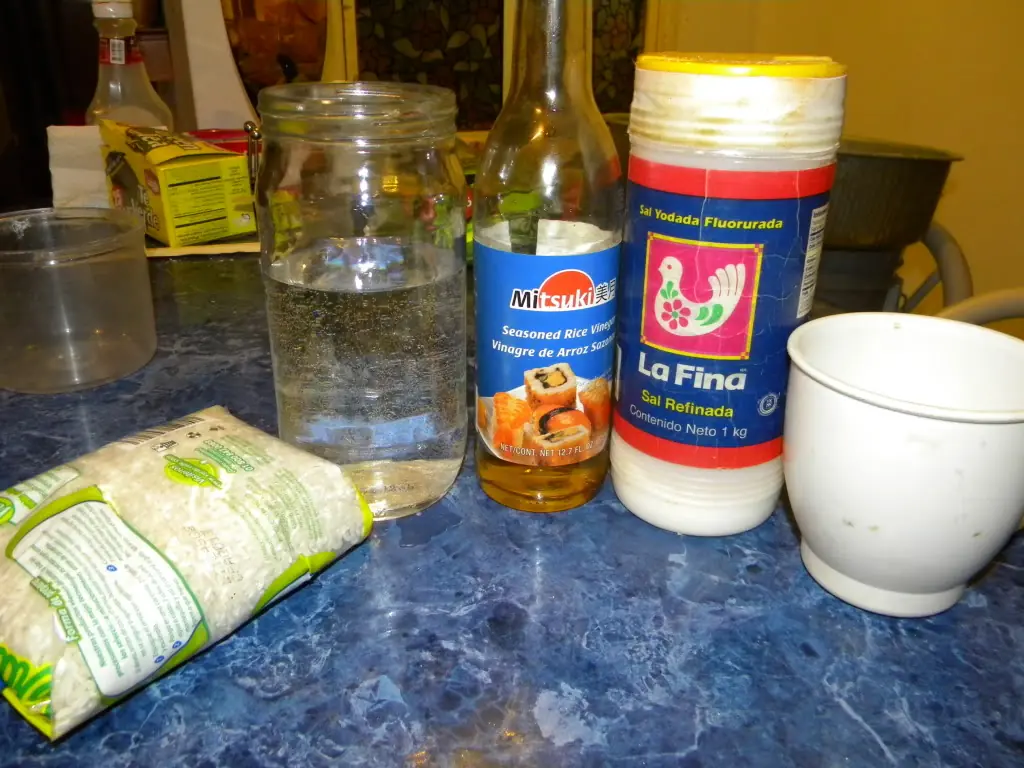 Foto-receta: Como preparar sushi, paso a paso...