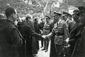 Hitler buscó el Santo Grial en España