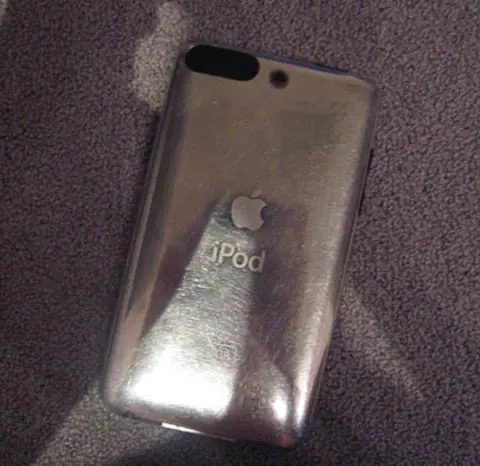 El supuesto iPod touch con cámara para la primavera del 201