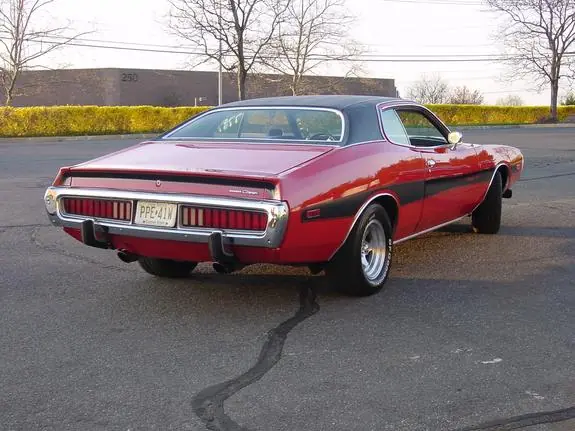 Dodge Charger 1973 Magnum 400