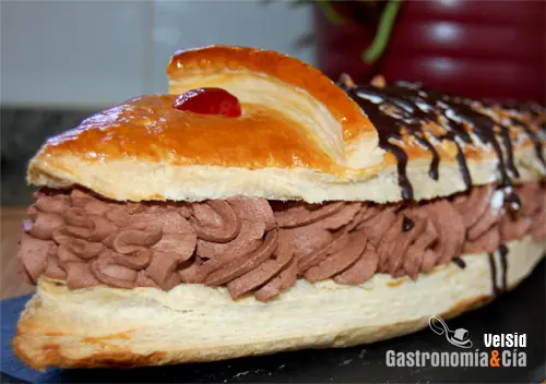 Como hacer una tarta de hojaldre con mousse de chocolate!!