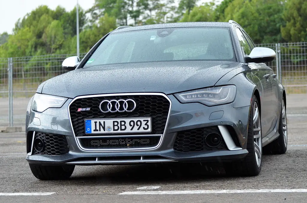 Audi RS6, RS4 y R8 V10 con amor desde Ingolstadt