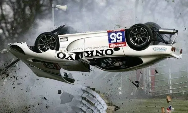 20 imágenes de accidentes reales