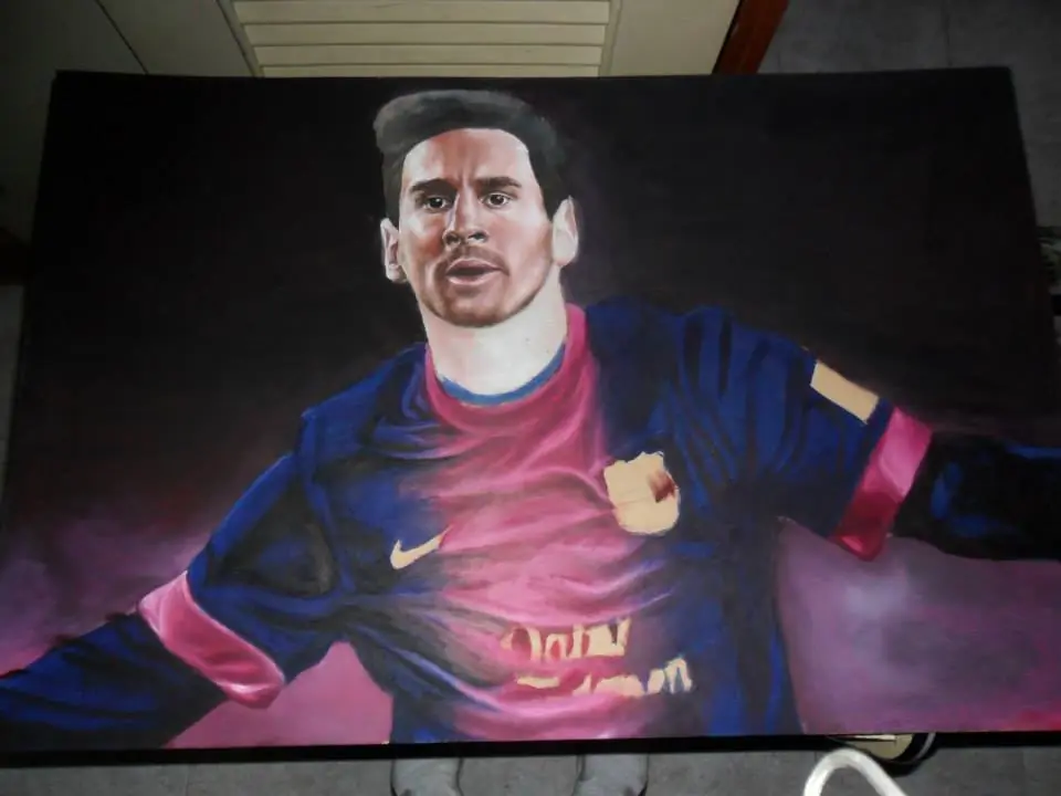 Messi quedó... pintado.
