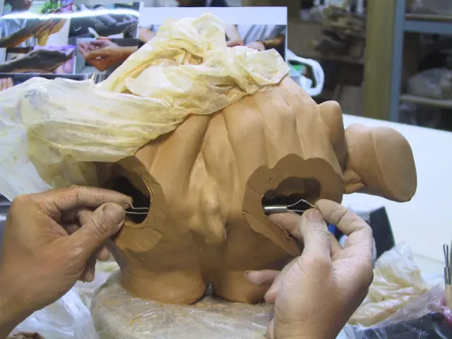 +10 Si te parece asombrosa su escultura.