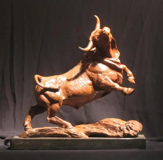 Una escultura muy dedicada en su obra