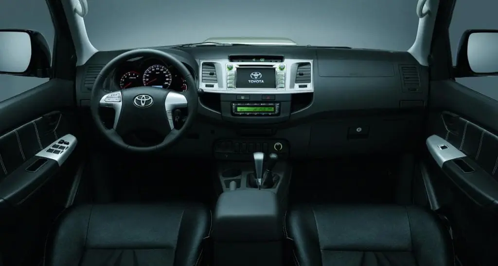Toyota Hilux Invincible, un toque elegante