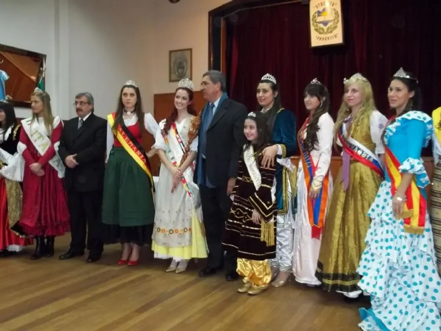 Comenzo la 34º fiesta provincial del inmigrante