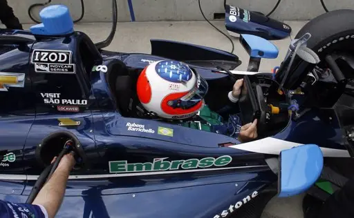 Barrichello dice que manejaría por Ferrari