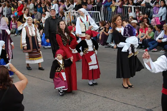 fiesta provincial del inmigrante berisso 2010