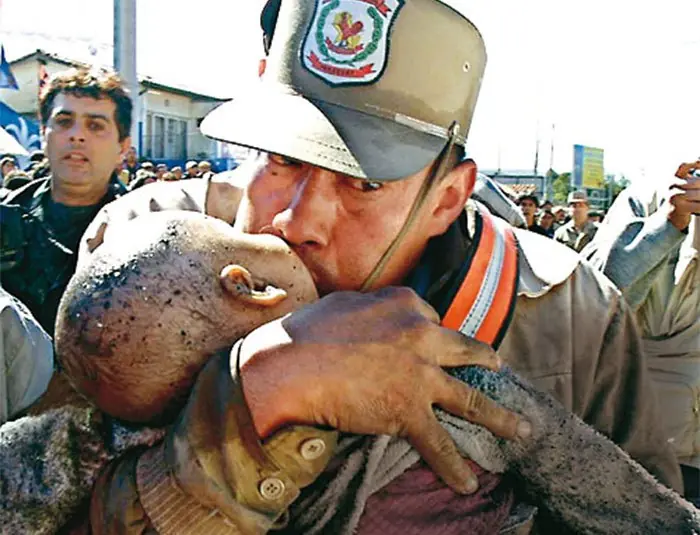 Ycua Bolaños "monumento al capitalismo inhumano"