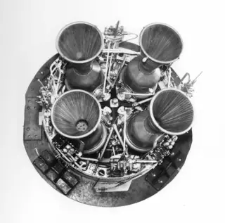 dark knight el satelite no identificado.