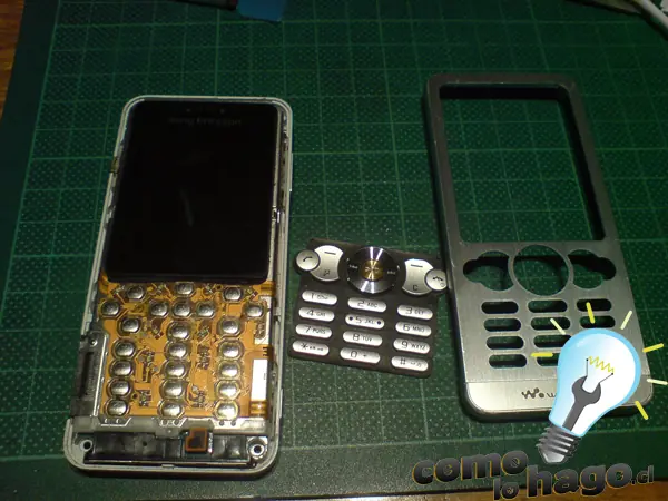 Cómo desarmar y limpiar un celular [Megapost]