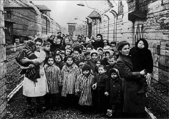 Las catorce características del fascismo