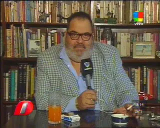 Victor Hugo de antiK a defensor del "modelo"