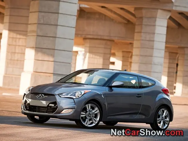 Hyundai Veloster 2012