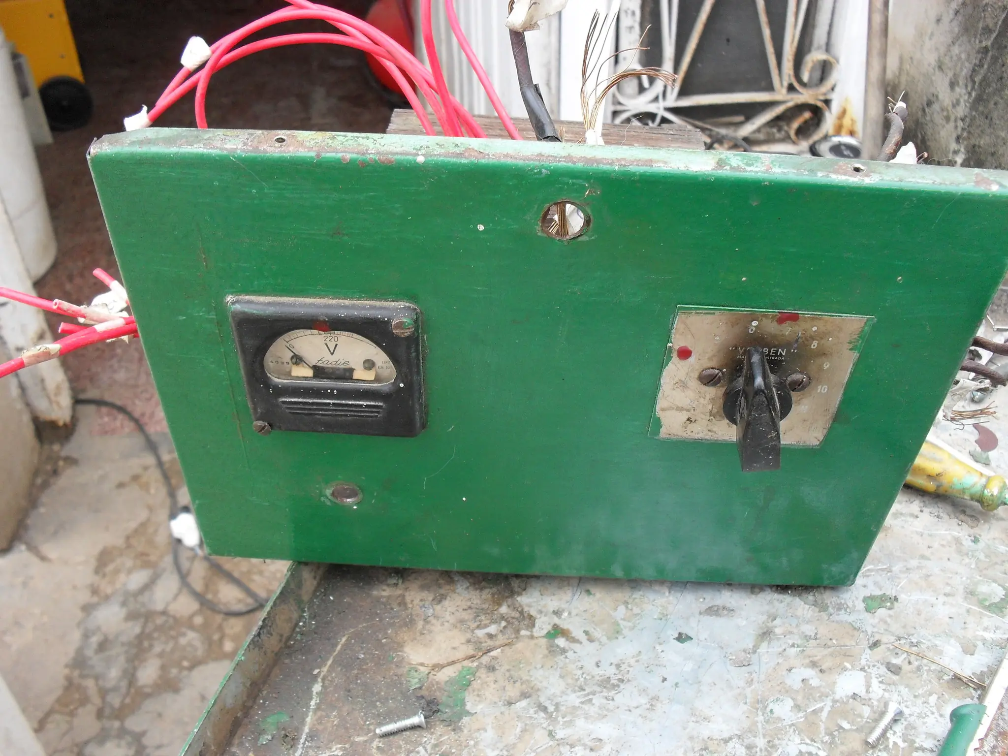 Reparacion de un elevador de tension