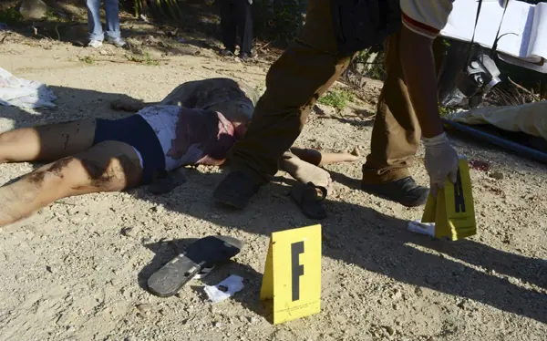Violencia en México: abandonan 14 cadáveres en una autopis