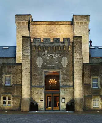 La prision/hotel, lo de moda...