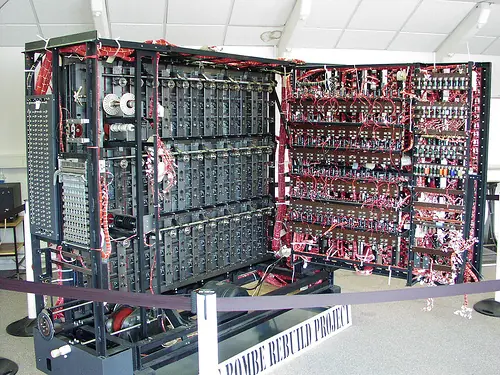 La Maquina Enigma - Criptografía